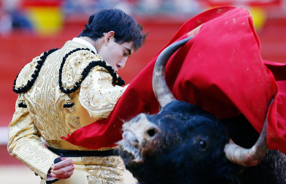 Segunda jornada de la Feria de Fallas