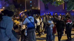 Presència d’armes blanques sense detinguts en el ‘tumult fan’ a Badalona per un videoclip de Morad