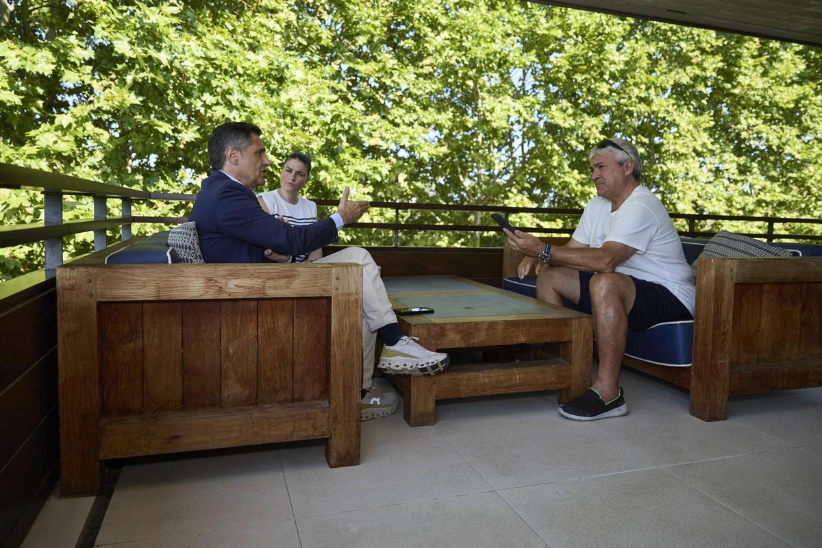 Un momento de la entrevista con SPORT en el resort gerundense