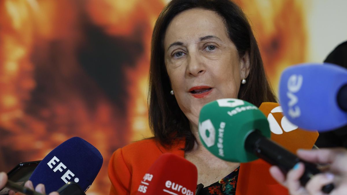 Robles pide al PP respeto al CNI y le recuerda que Puigdemont se fugó cuando gobernaba