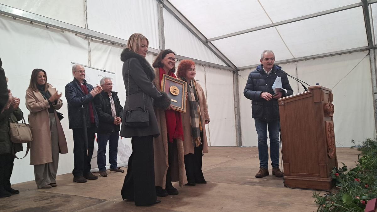 9712523b-f7d3-45f7-9c04-296c47089274