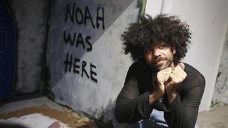 Künstler, DJ, "Waffelbecker": So hat Noah, Sohn von Boris Becker, seine Vernissage auf Mallorca gefeiert