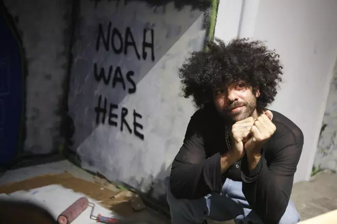 "Waffelbecker" Noah: So originell feierte der Sohn von Boris Becker seine Vernissage in Palma