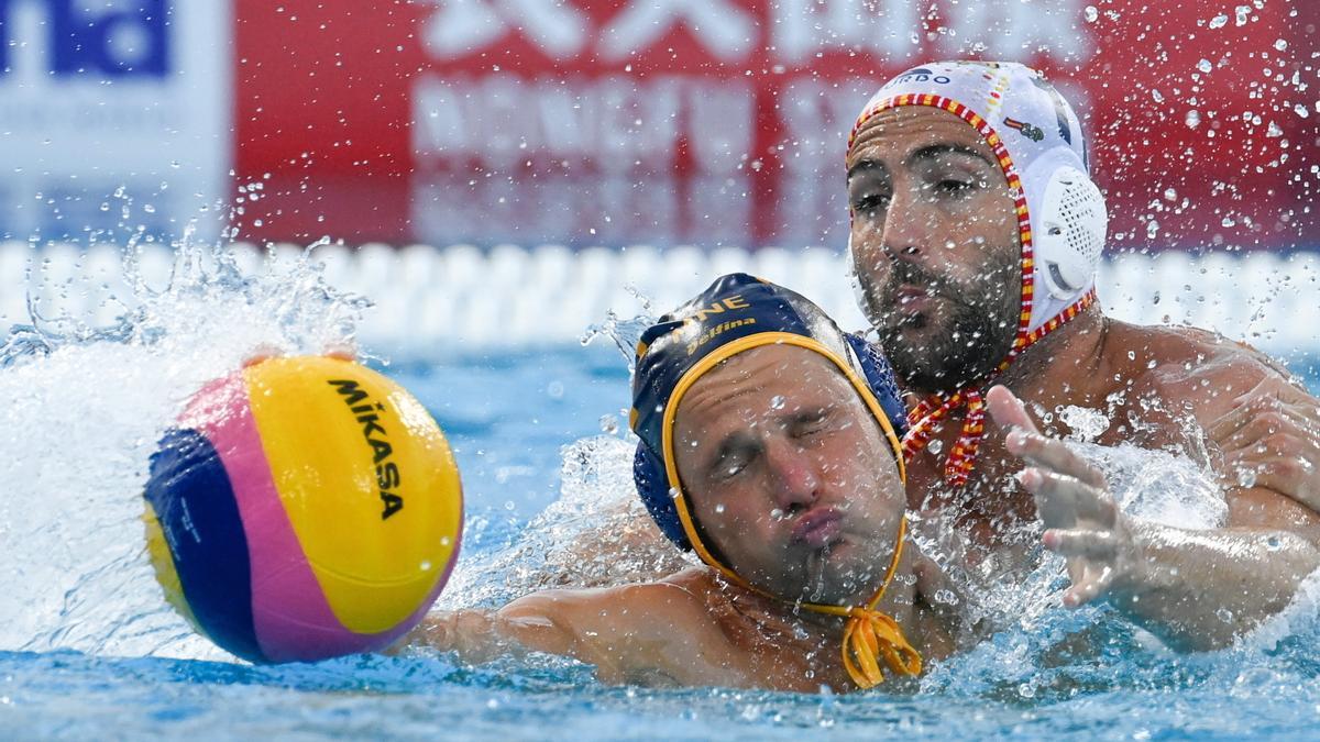 España venció a Montenegro por 7-6.