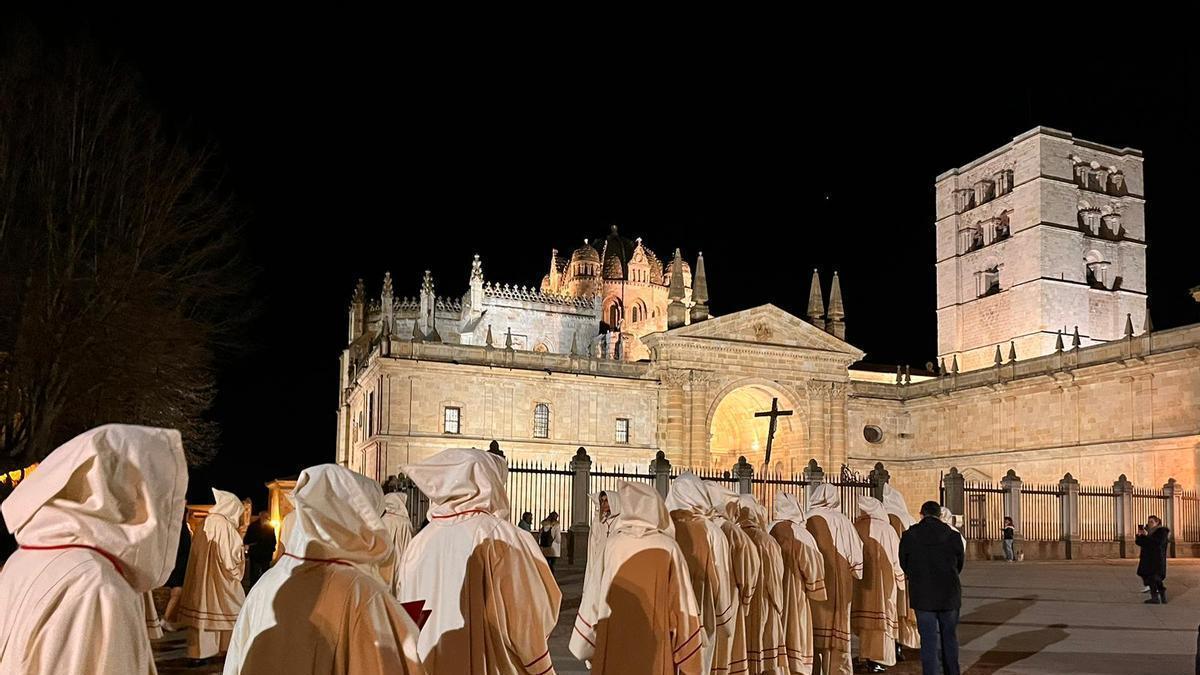 A la Hermandad San Alfonso