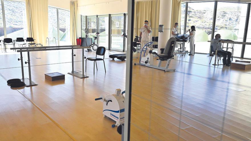 El Hospital Santa Lucía estrena el primer gimnasio oncológico de la Región