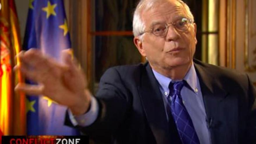 Borrell perd els nervis davant un periodista alemany: &quot;Faci les preguntes correctes i deixi&#039;m parlar&quot;