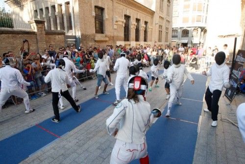 Esgrima en la calle