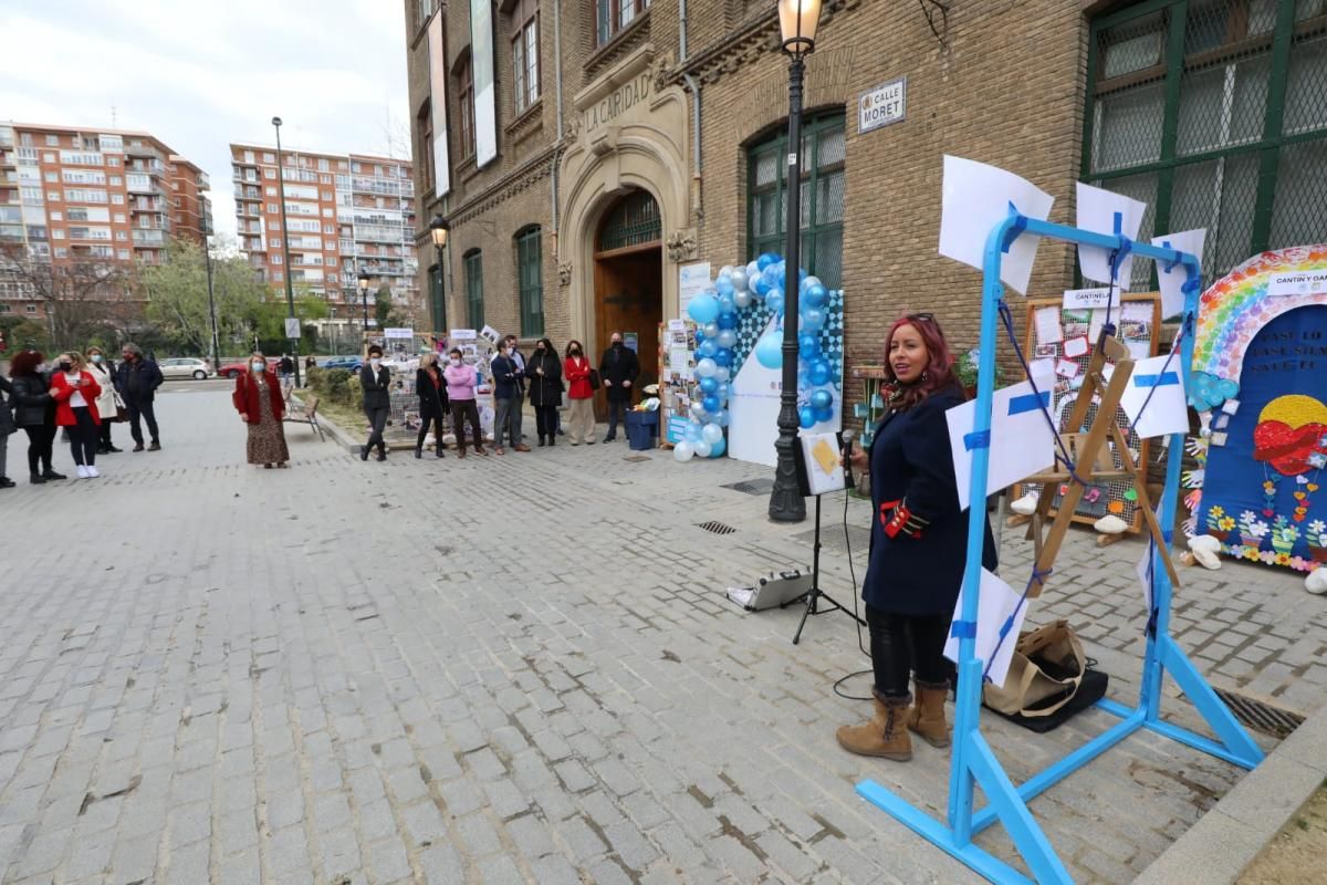 La Caridad sale a la calle Moret para trasmitir un mensaje a todos los zaragozanos