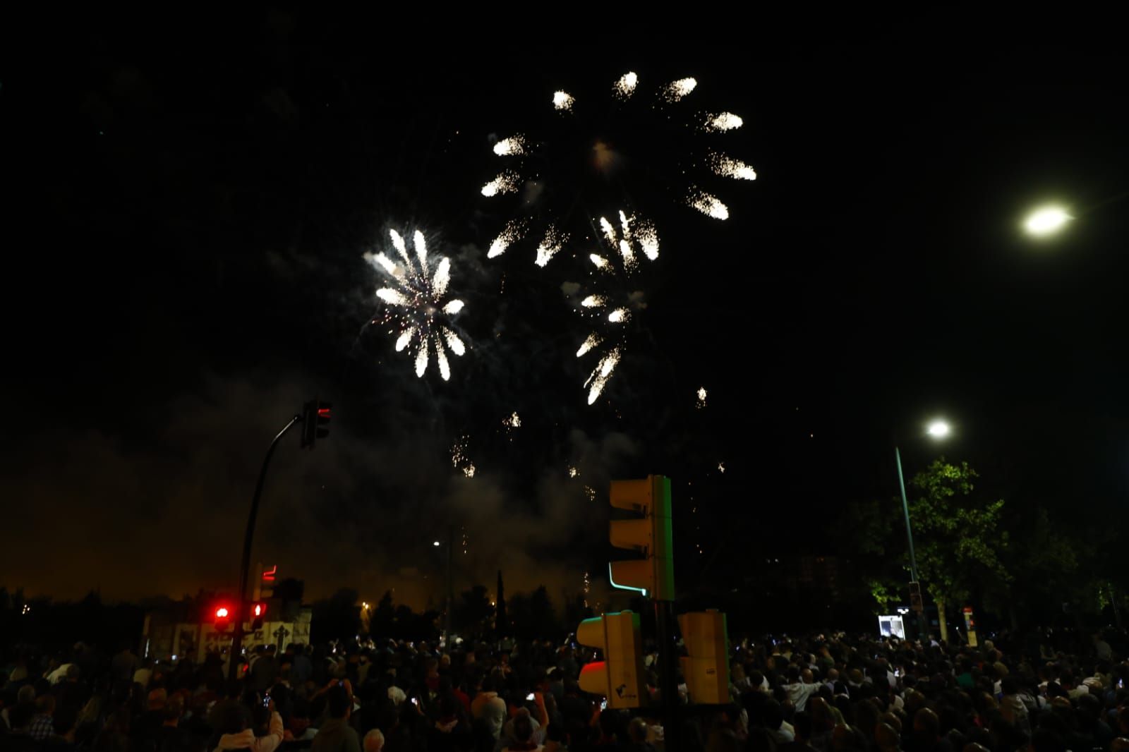 Los fuegos artificiales ponen un bonito broche final a las Fiestas del Pilar 2025