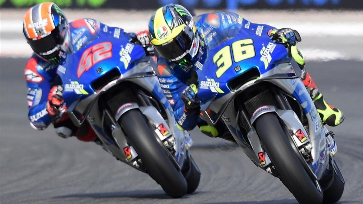 Joan Mir y Alex Rins, en plena batalla durante la carrera