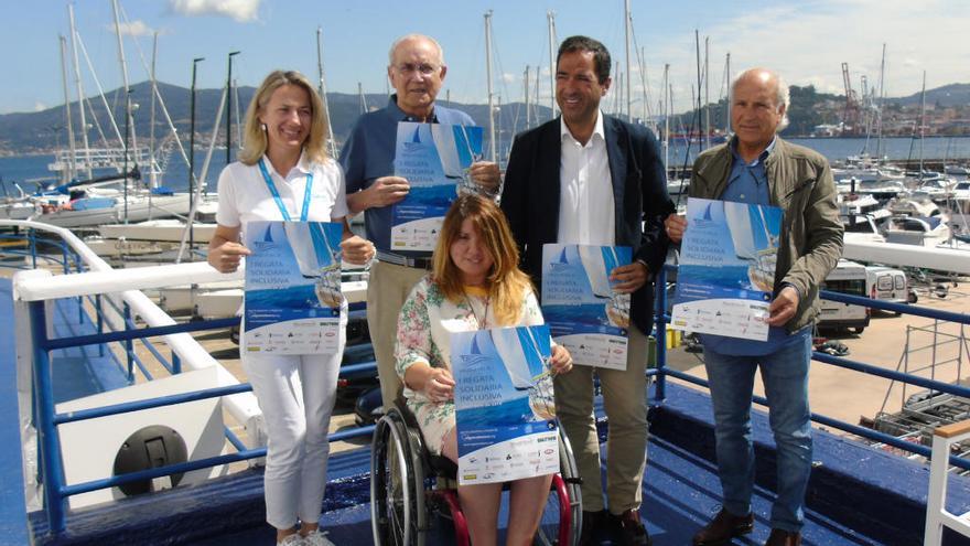 Laura Moya, socia fundadora de Sailway; Rafael Tapias, presidente del Real Club Náutico de Vigo; Diego Maraña, CEO de MundiNova y QualityNova; Álvaro Pino, colaborador de Discamino; y Menchu Iglesias, directora del programa Inserta Empleo de la Fundación Once en Galicia