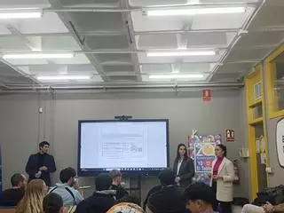El IES El Tablero de Córdoba conecta la realidad empresarial y el aula junto a Dcoop