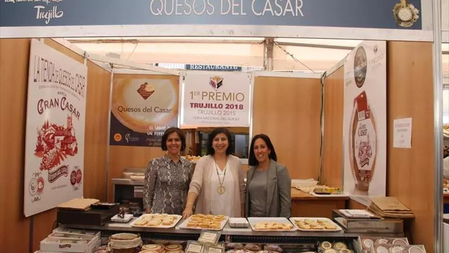 La Torta del Casar ‘Gran Casar’ se pone a la venta en el Little Spain de Nueva York