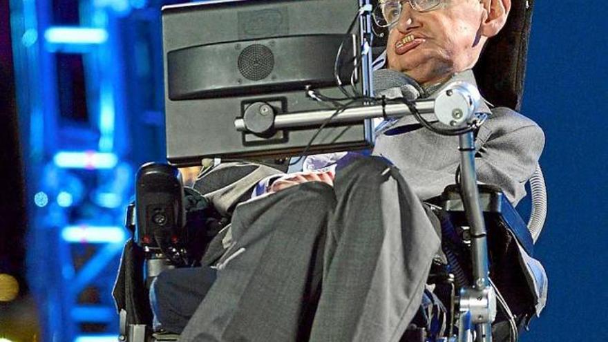 Stephen Hawking és conegut pel descobriment dels forats negres