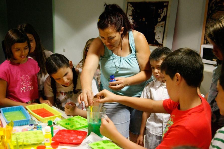 Taller de jabones en el Museo Etnográfico