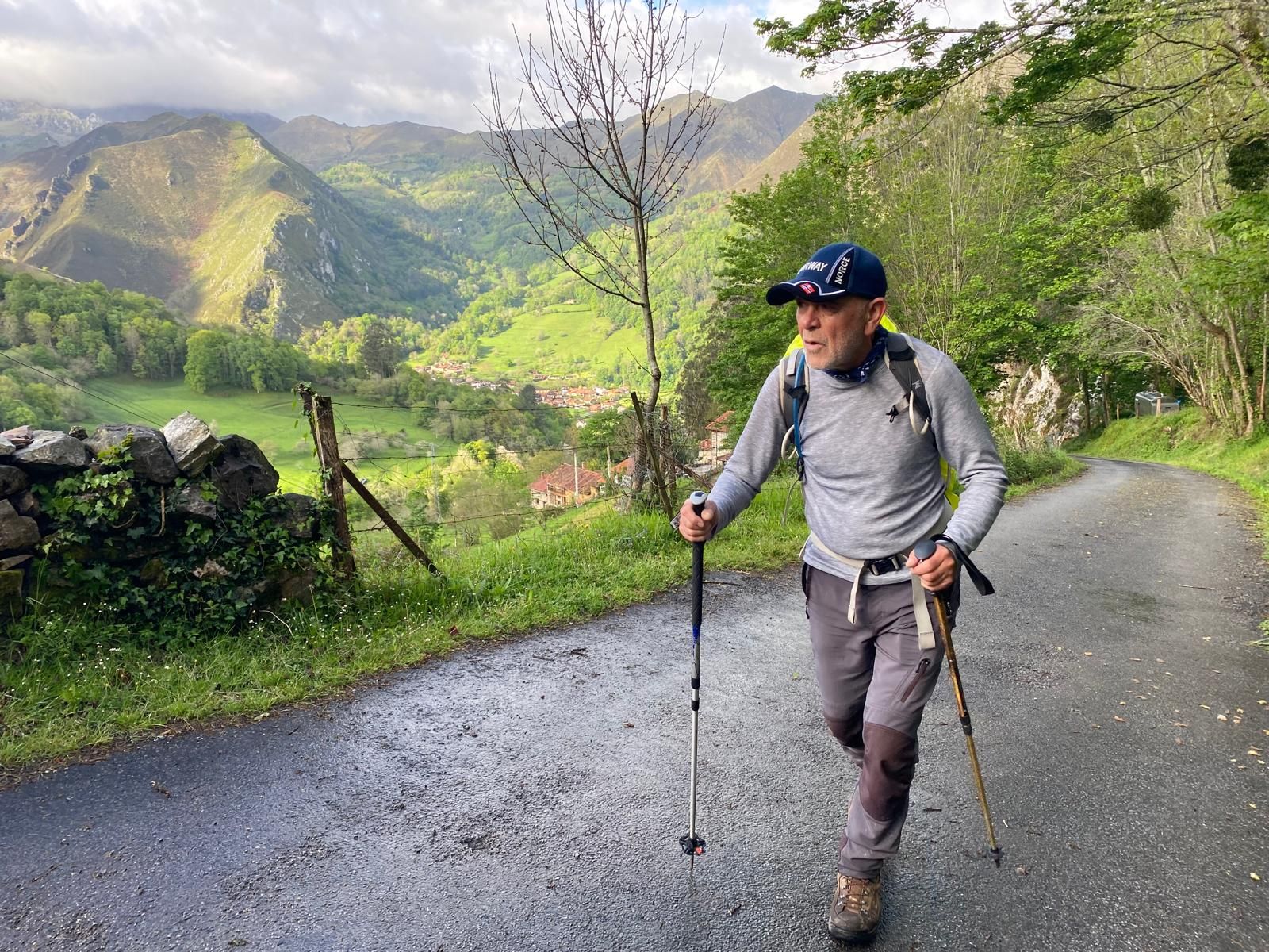 Peregrinación a Covadonga de la asociación La Travesera, de Laviana