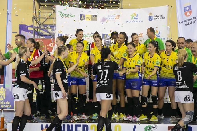 12.05.19. Telde, Gran Canaria. Balonmano femenino temporada 2018-19. Rocasa Gran Canaria-Pogon Szczcin. Final EHF Challenge Cup. Pabellón Rita Hernández . Foto Quique Curbelo  | 12/05/2019 | Fotógrafo: Quique Curbelo