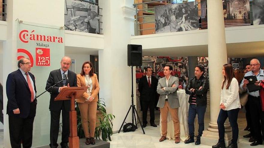 Jerónimo Pérez Casero y el alcalde, en la presentación.