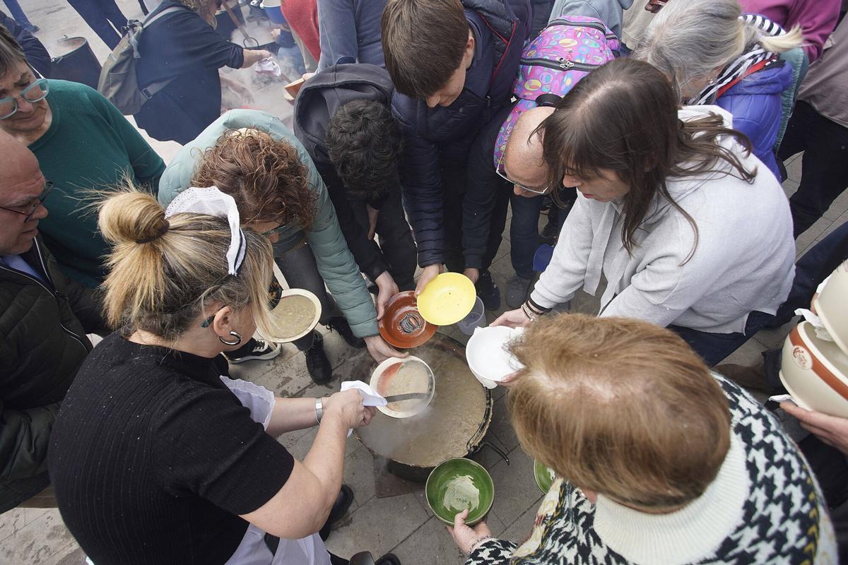 Verges dinar popular carnaval sopa de Verges