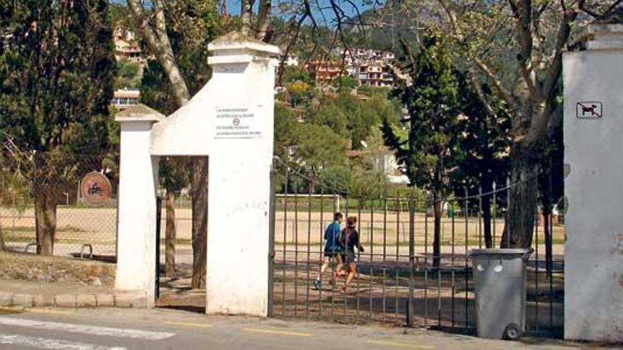 El campo de deportes Infante Lois, en el Port.