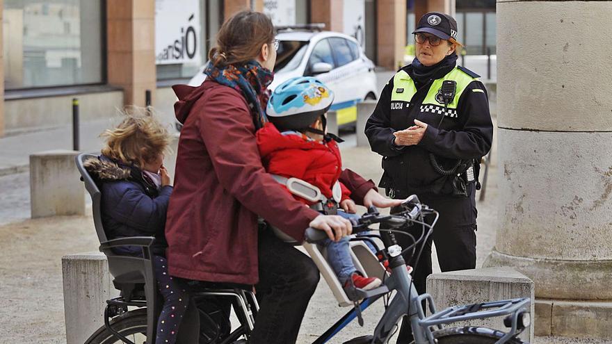 Girona pot deixar de cobrar 1.037 multes per saltar-se el confinament