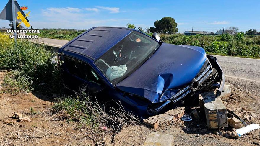 Detenido un mecánico en Sevilla que cogió el coche de un cliente, lo destroza en un accidente y dice que lo han robado