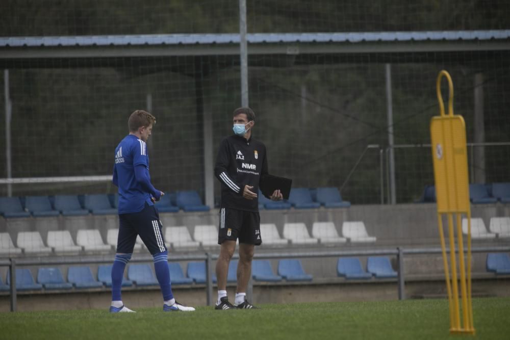 Entrenamiento del Oviedo en El Requexón