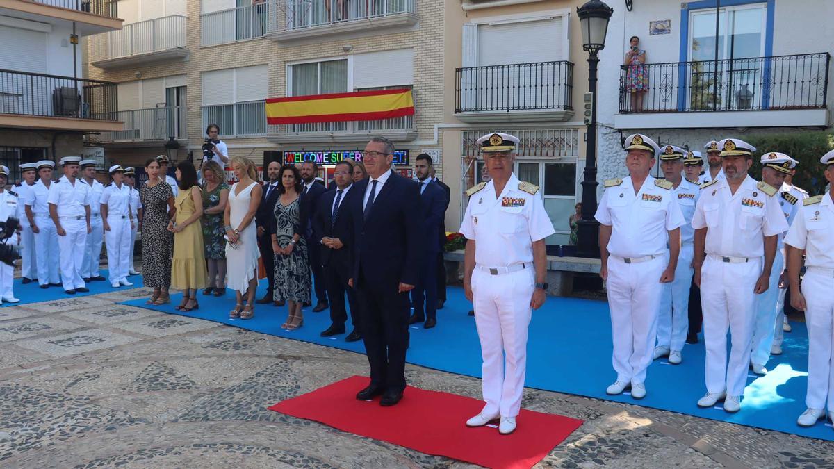 Benidorm rinde homenaje a los Caídos en la Mar y al Arma Submarina