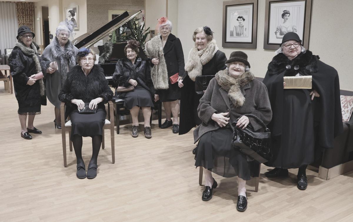 Imagen de marzo, abrigos de pelo (años 30)