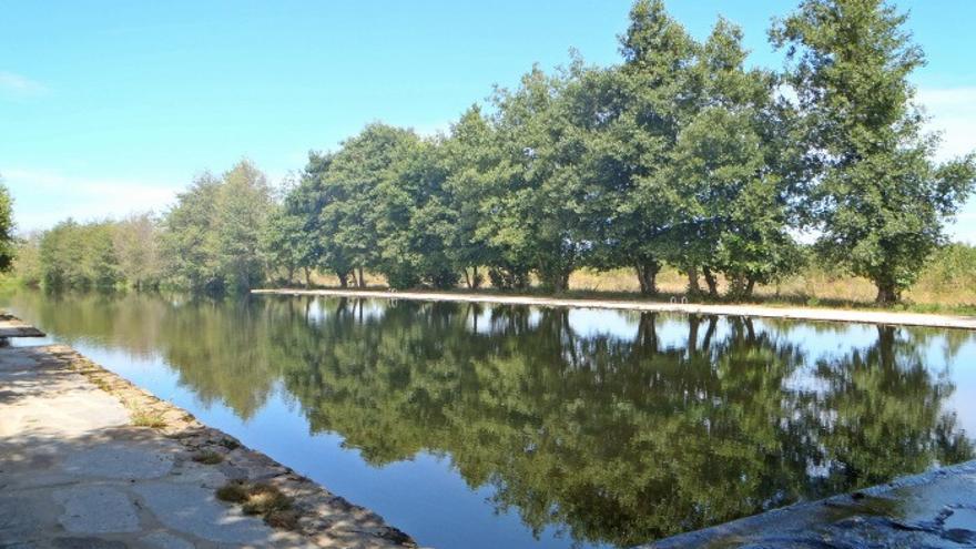 Piscina fluvial de Santa Croya.