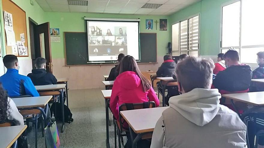 Las jornadas guiaban sobre el futuro académico y profesional del alumno. | SERVICIO ESPECIAL