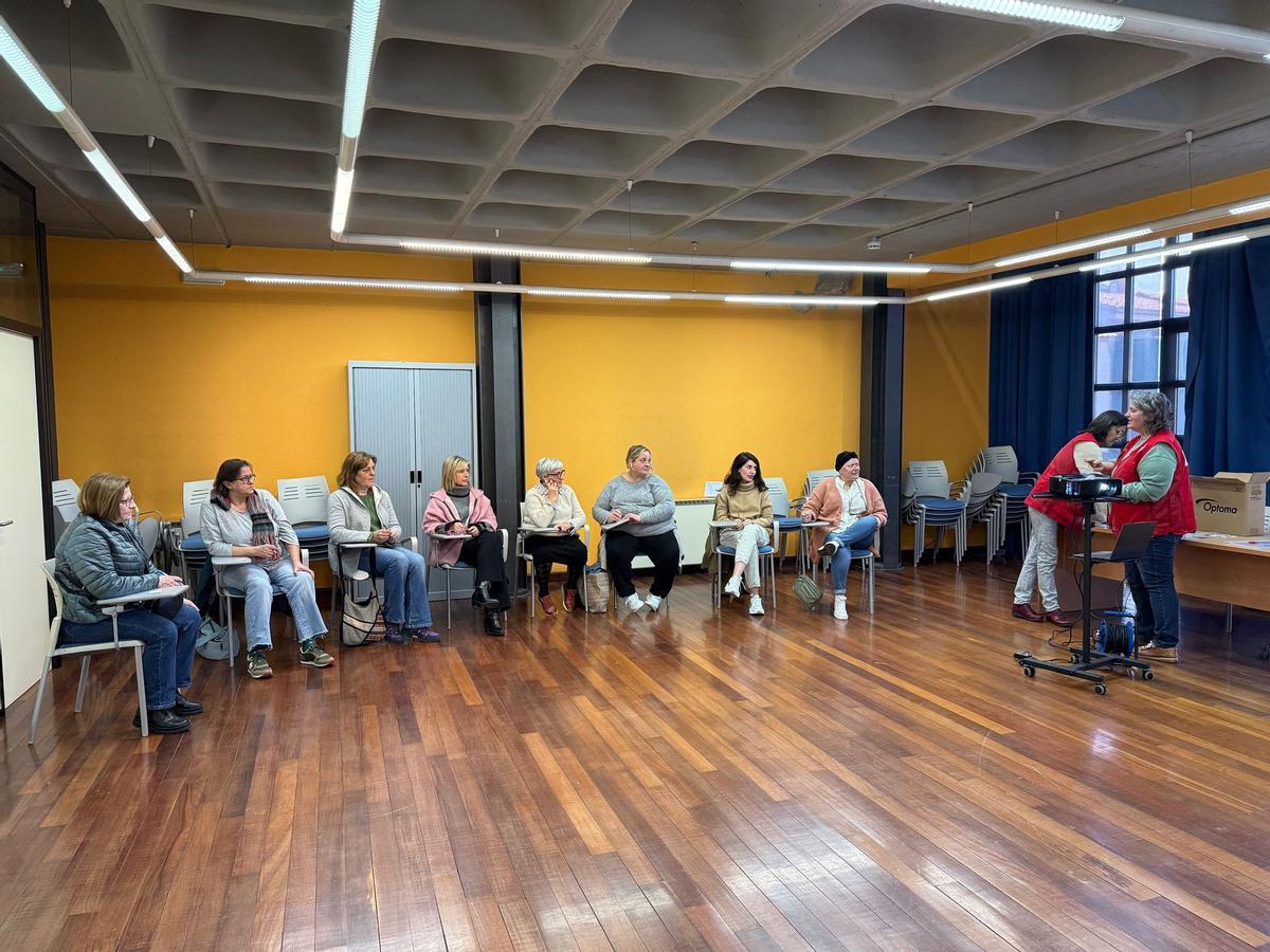 Una actividad en la Casa de Encuentros de Villaviciosa.