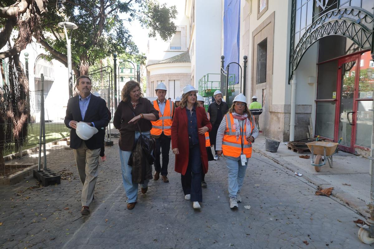 La alcaldesa de València, María José Catalá, esta mañana.