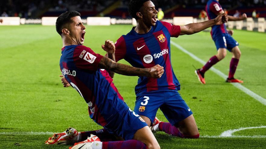 Una esbojarrada remuntada del Barça contra el Celta pren el lideratge al Girona (3-2)