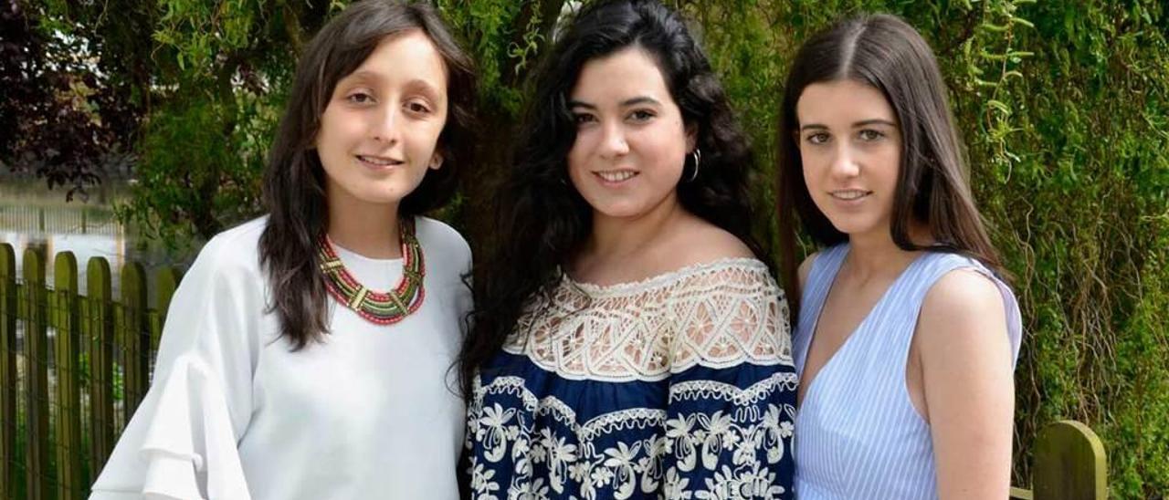 Por la izquierda, María Suárez Campoamor, Carlota Fernández González y Silvia Fernández Flórez.