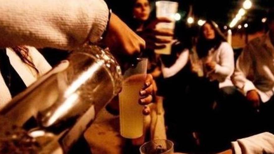 Les multes per beure alcohol al carrer poden arribar als 15.000 euros |