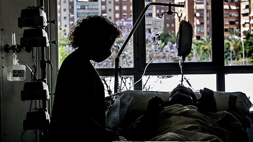 Seis hospitales de la provincia mantendrán este verano todas sus camas operativas.