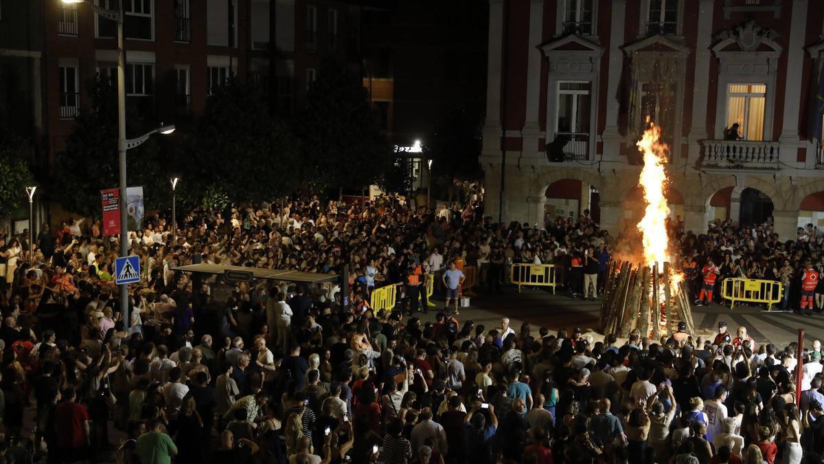 Mieres arde por San Xuan