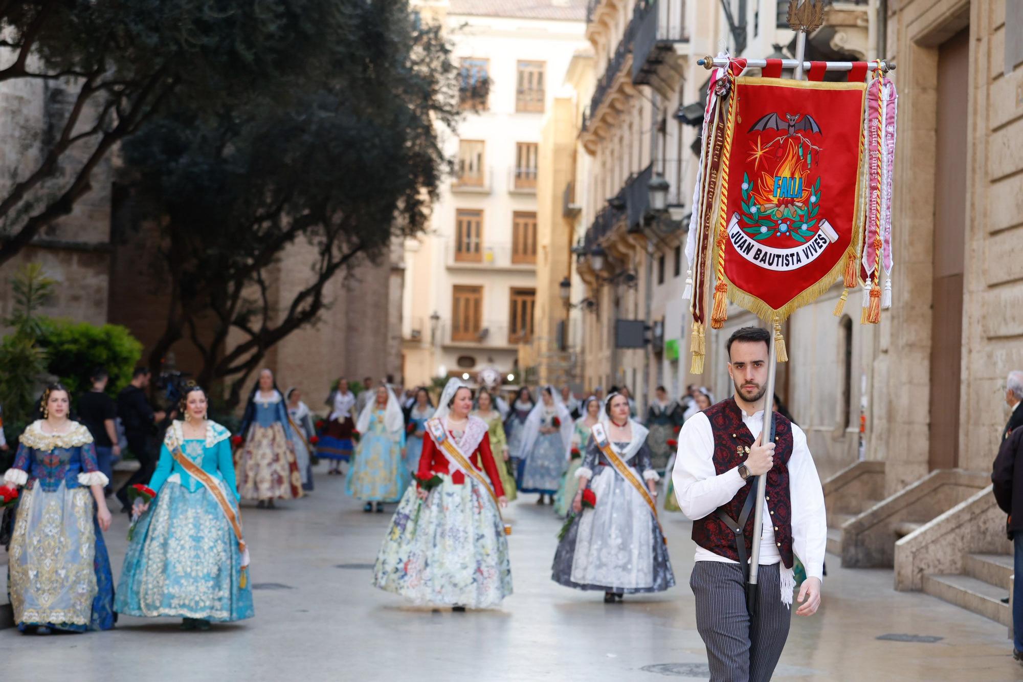 Búscate en el primer día de la Ofrenda en la calle San Vicente entre las 17:00 y las 18:00