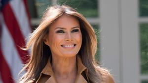 En 2018 Melania Trump lanzó una campaña centrada en los niños e internet y destinada también a luchar contra el abuso de opioides.