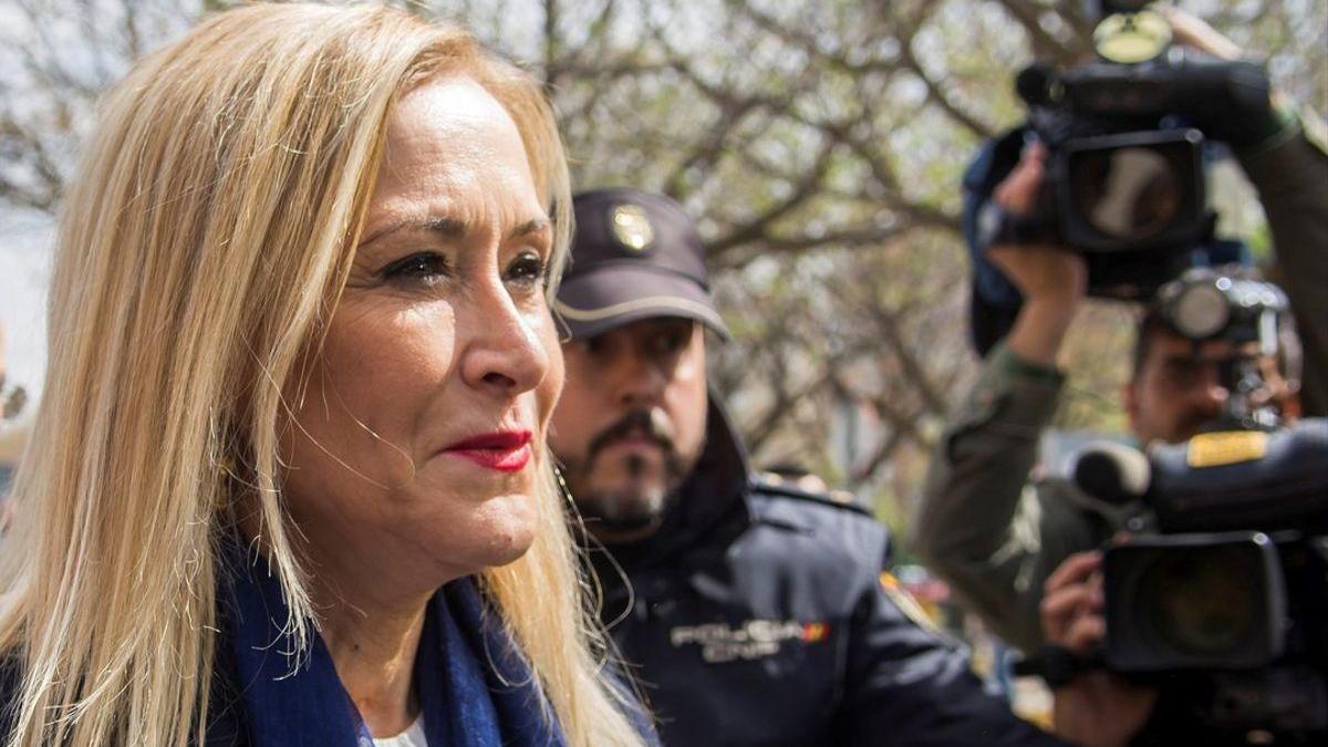 Cifuentes se enfrenta a 3 años de cárcel en el juicio por el caso máster