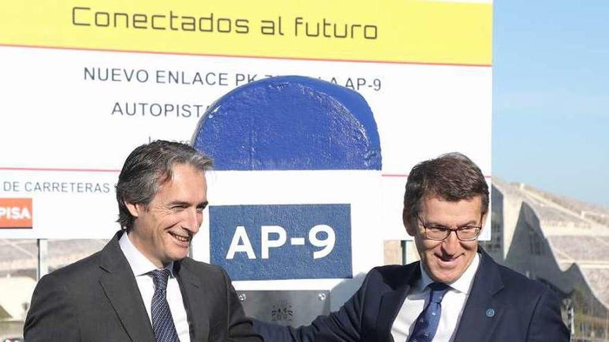 El ministro De la Serna inaugura con Feijóo las obras. // Xoán Álvarez