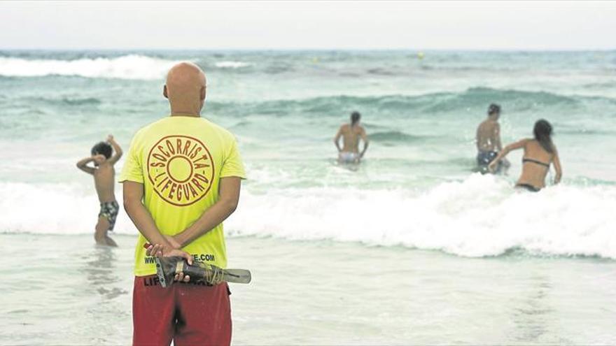 Alerta por los ahogamientos en las playas y piscinas españolas