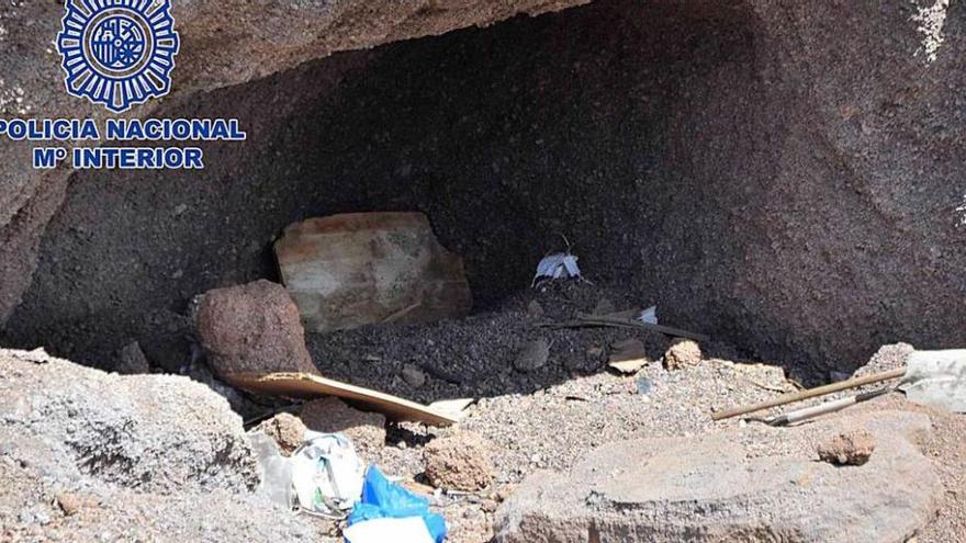 Detenidos en Lanzarote por matar a un hombre hallado en una cueva