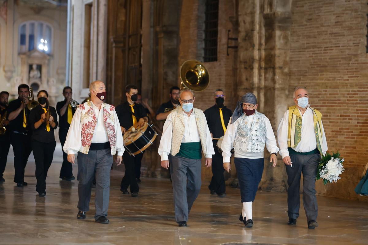 Búscate en el primer día de Ofrenda por las calles del Mar y Avellanas entre las 21:00 y 22:00 horas