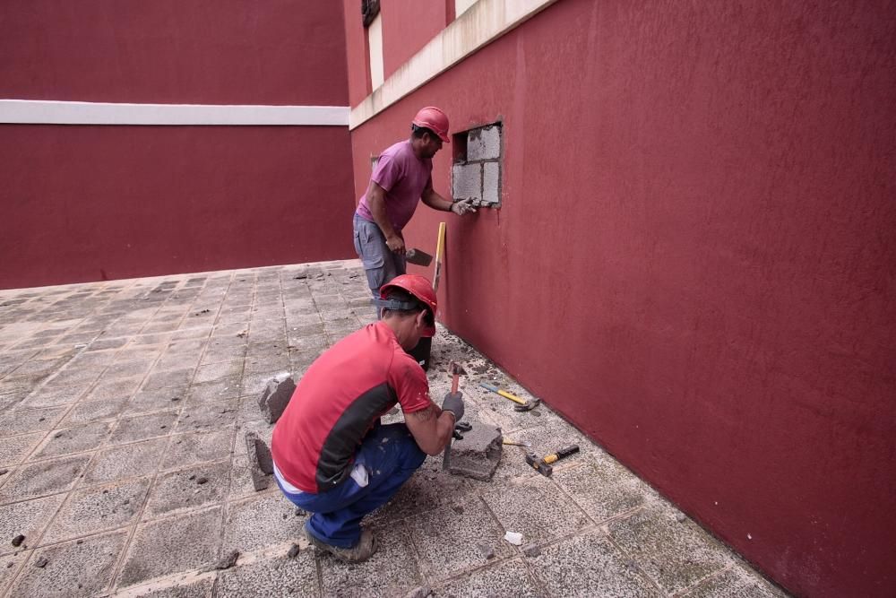 Inicio de las obras de tapiado de Las Chumberas.