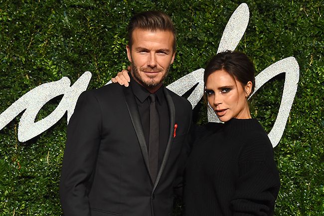 David Beckham y Victoria Beckham juntos en un evento de moda