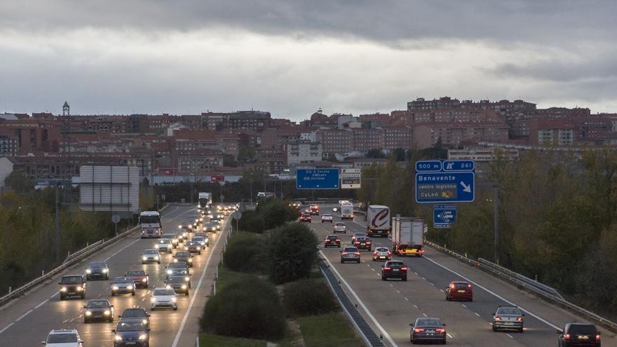 Sorprenden a un menor conduciendo ebrio durante la operación salida en un control en Benavente