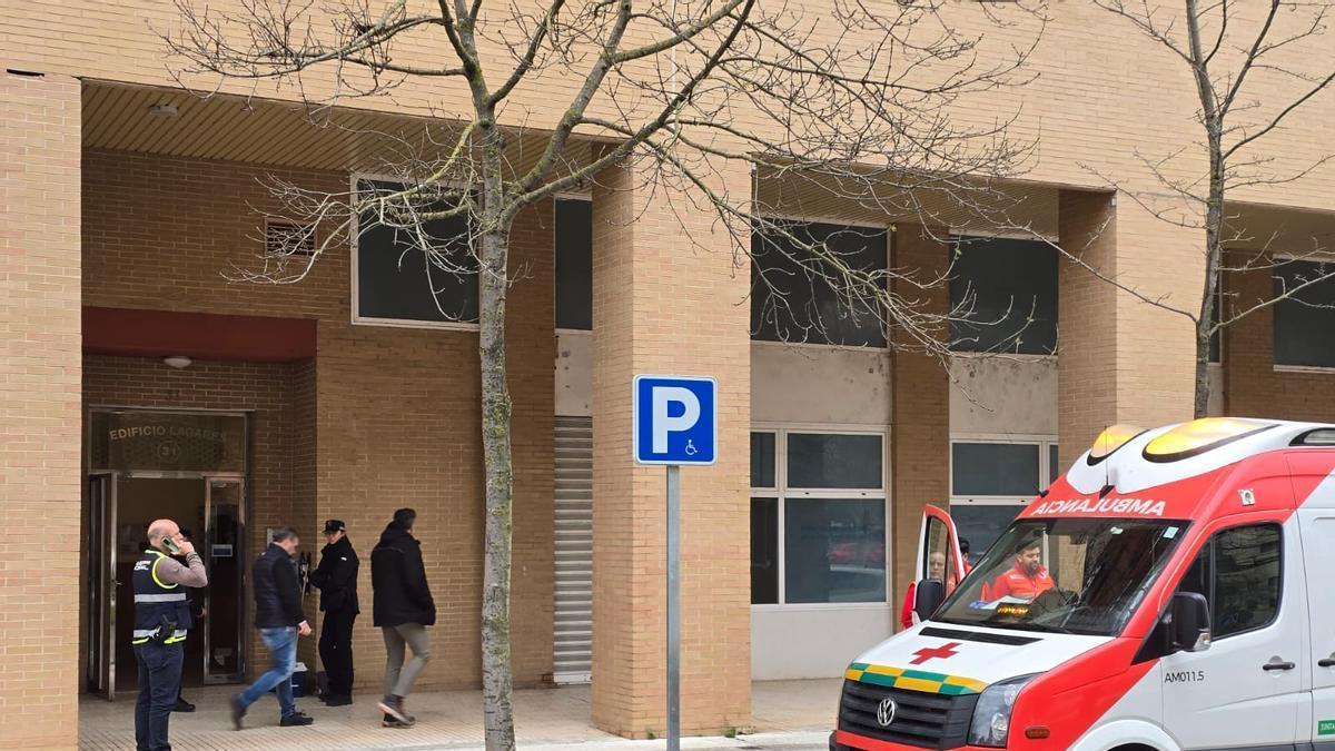 Vídeo | Fallece un hombre en Badajoz tras caerse por el hueco de un ascensor